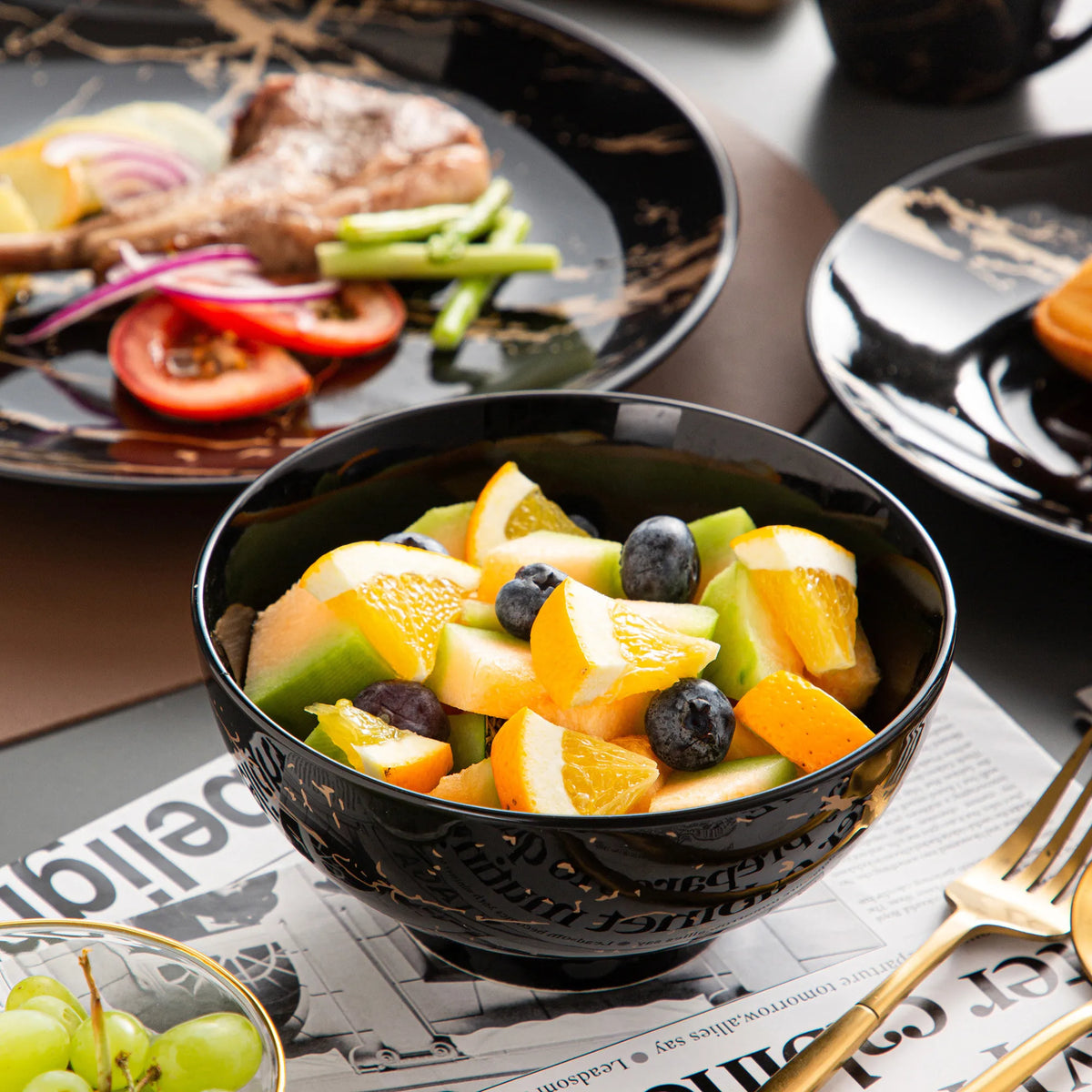 MALACASA Porcelain Dinnerware Set With Gold Splash Design