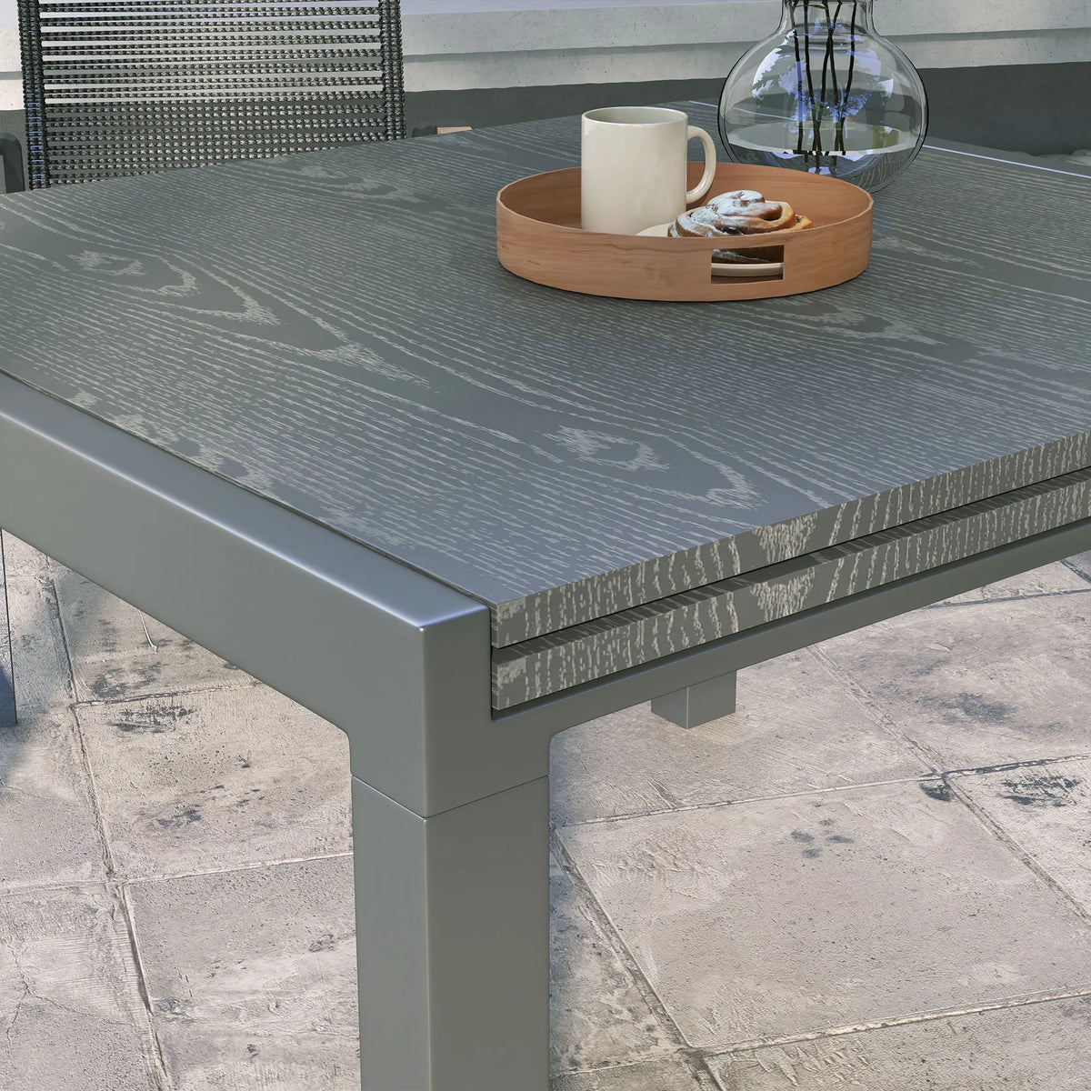 Outsunny Extendable Aluminum Outdoor Dining Table for Patio Gatherings